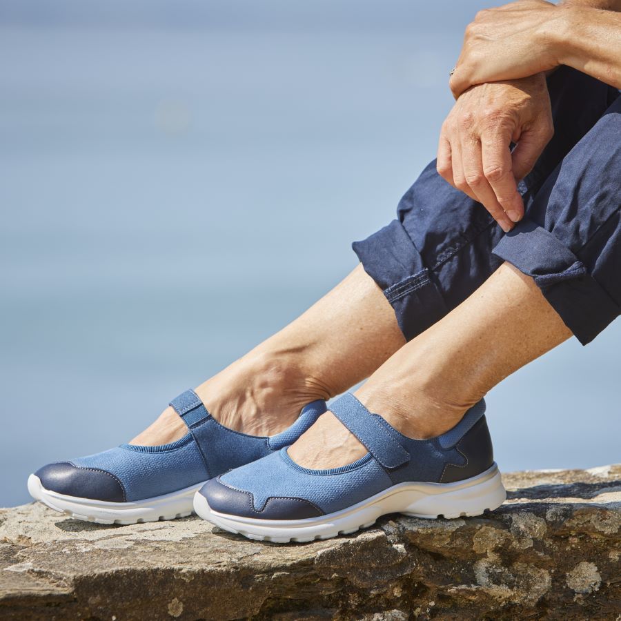 Chaussures thérapeutiques et de confort disponibles en pharmacie